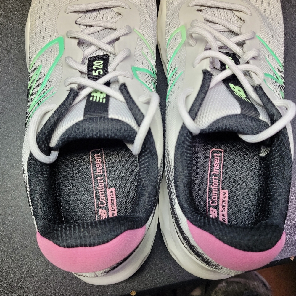 New Balance 520 V8 Shoes W520RT8 Womens 10 B Mens 8.5 Lightweight Running - Picture 8 of 10
